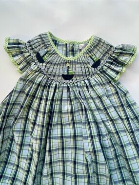 Petit Ami 4T Girls' Green Plaid Sailboat Smocked Dress